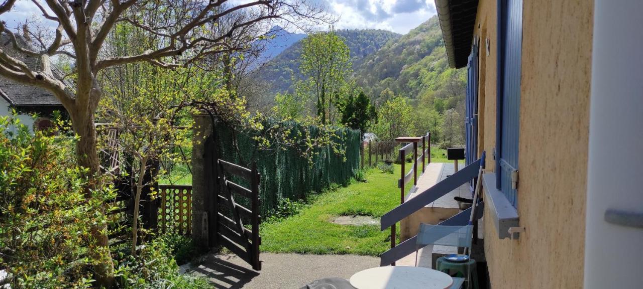 Maison Au Pied De La Montagne Aspet Bagian luar foto